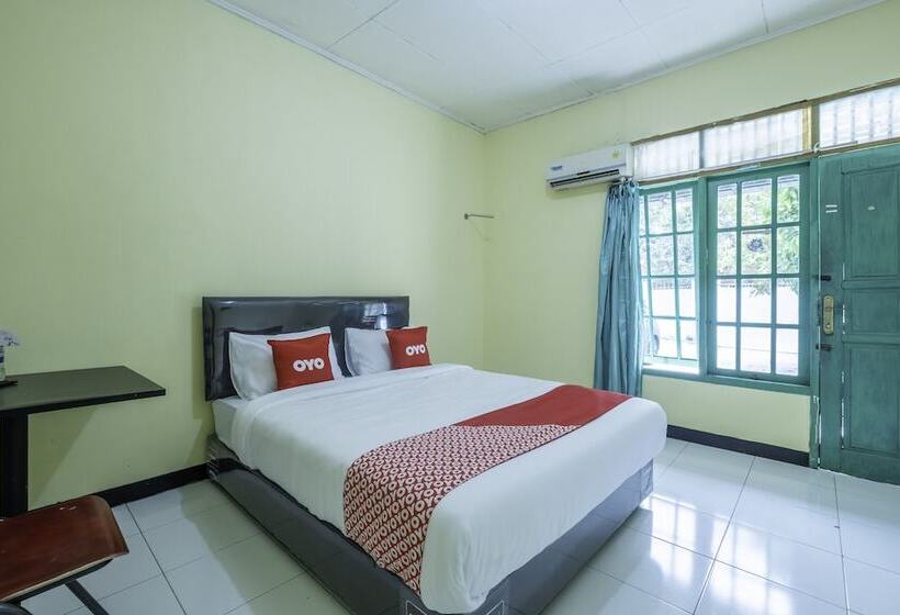 فندق Oyo 1750 Lourdes