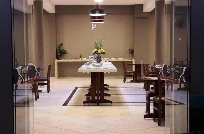 ホテル Santa Maria Park