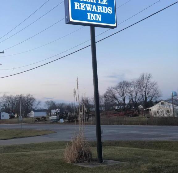 ホテル Simple Rewards Inn