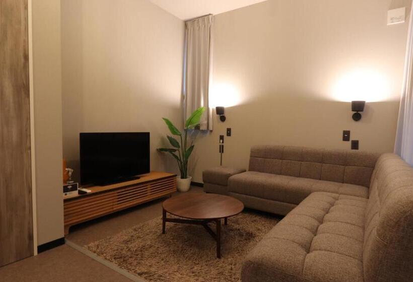 فندق Uchi Living Stay Ekolu