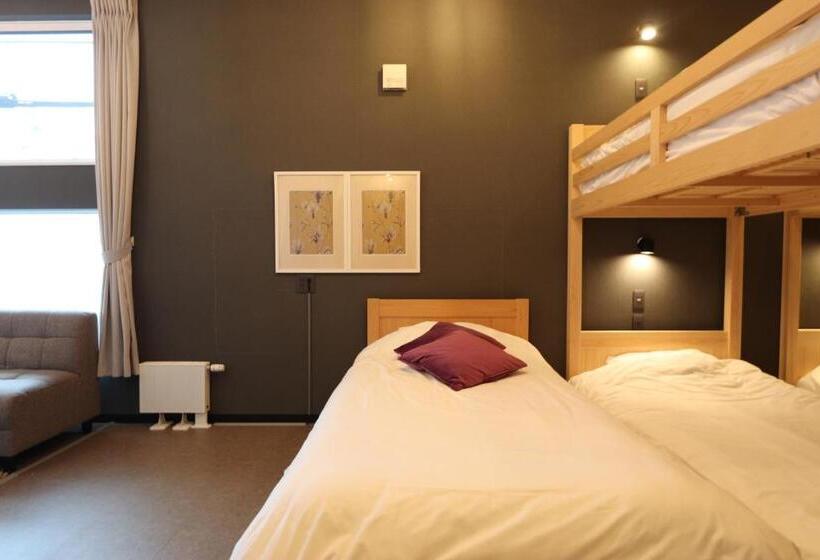 فندق Uchi Living Stay Ekolu