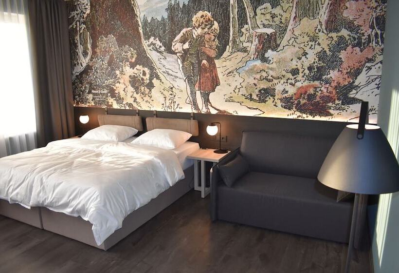 Отель Viktorosa