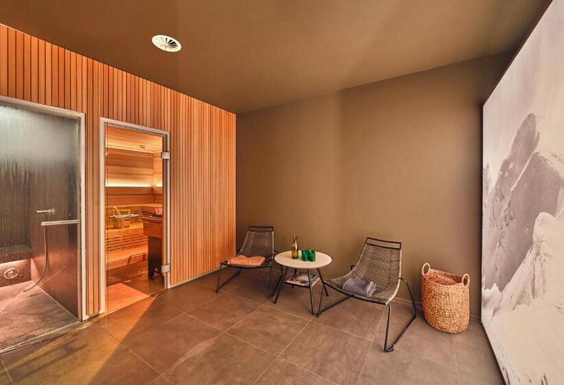 فندق Warth52 W52 Apartments