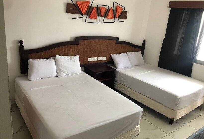 Capital O Hotel Yukon