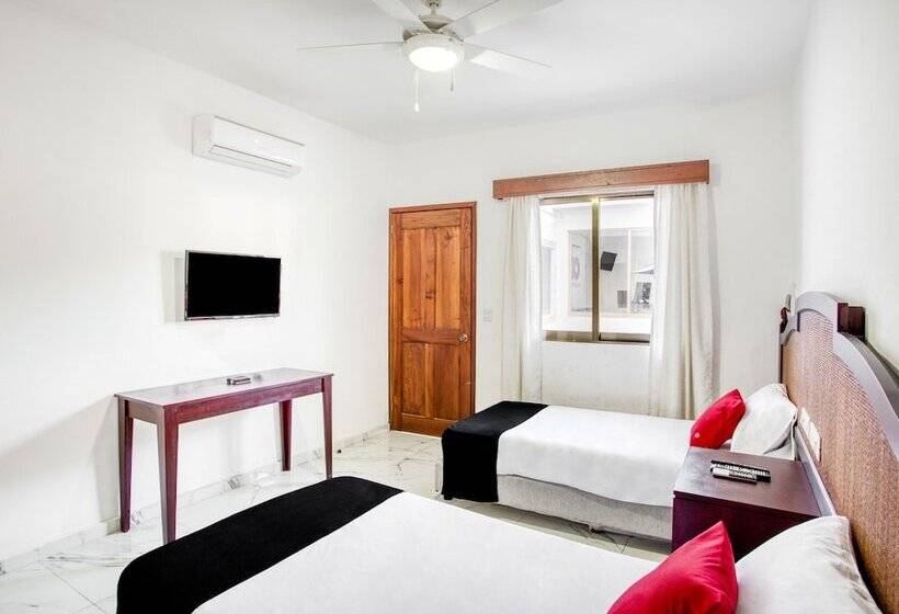 Capital O Hotel Yukon