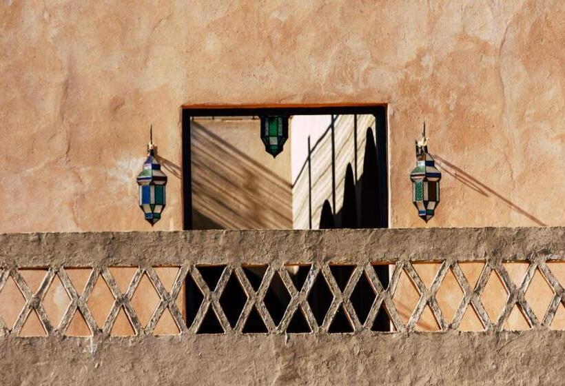 모텔 Riad Caravasar