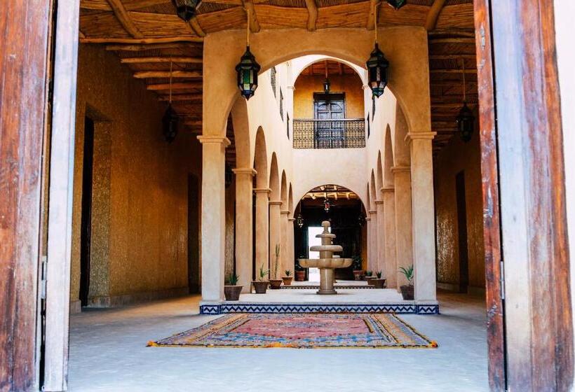 모텔 Riad Caravasar