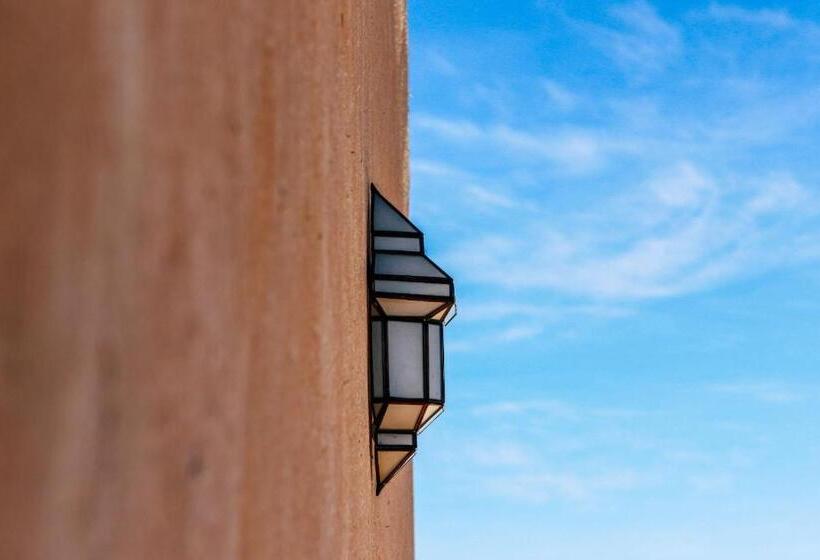 모텔 Riad Caravasar