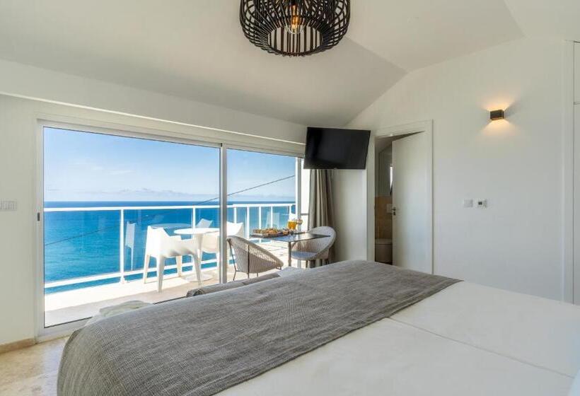 منتجع Escarpa   The Madeira Hideaway