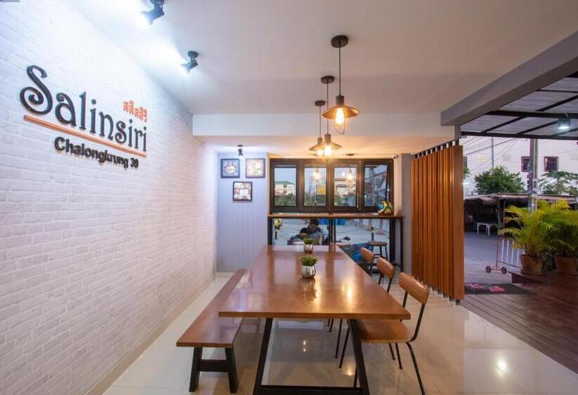 Salinsiri At Lat Krabang