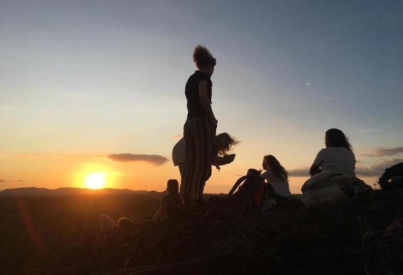 Another World Hostel Sigiriya