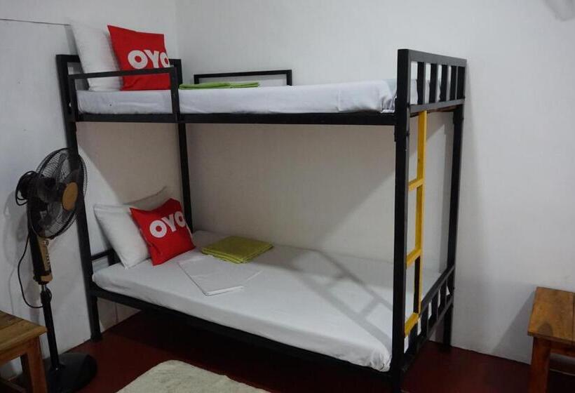 Another World Hostel Sigiriya