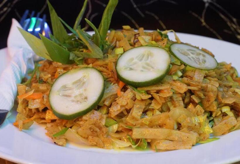 Another World Hostel Sigiriya