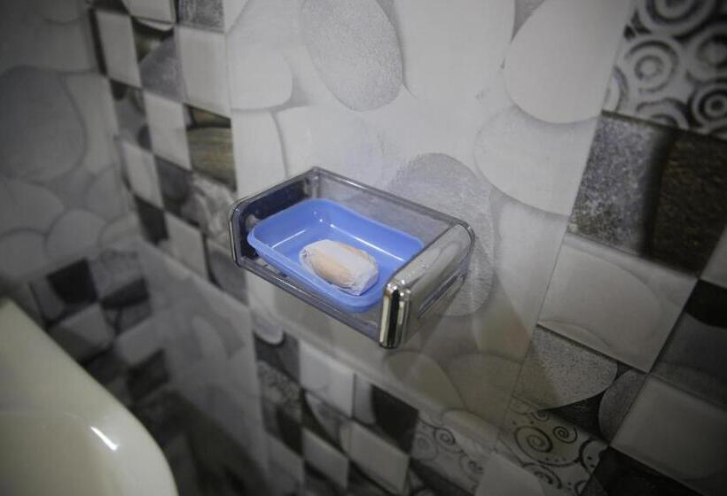 Another World Hostel Sigiriya