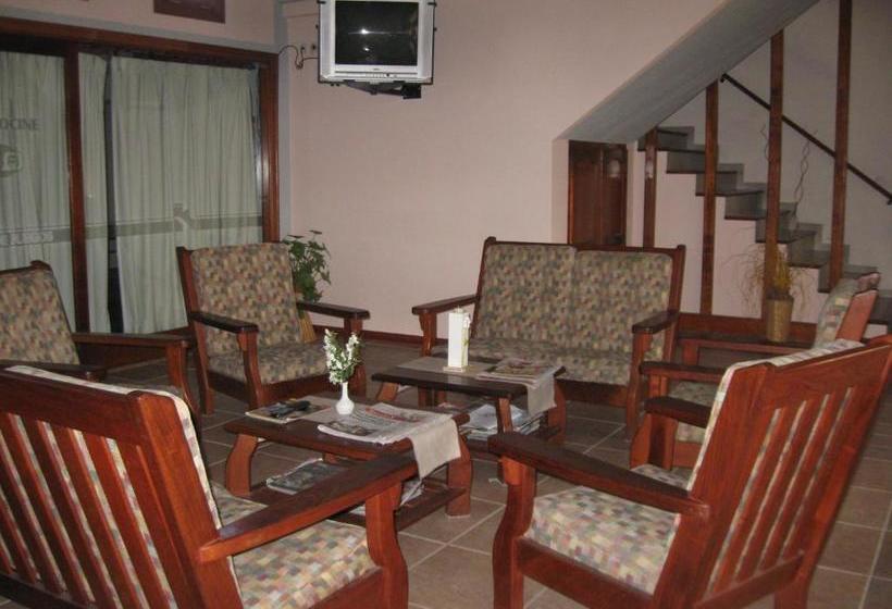 ユースホステル Hosteria Kaiken Ii