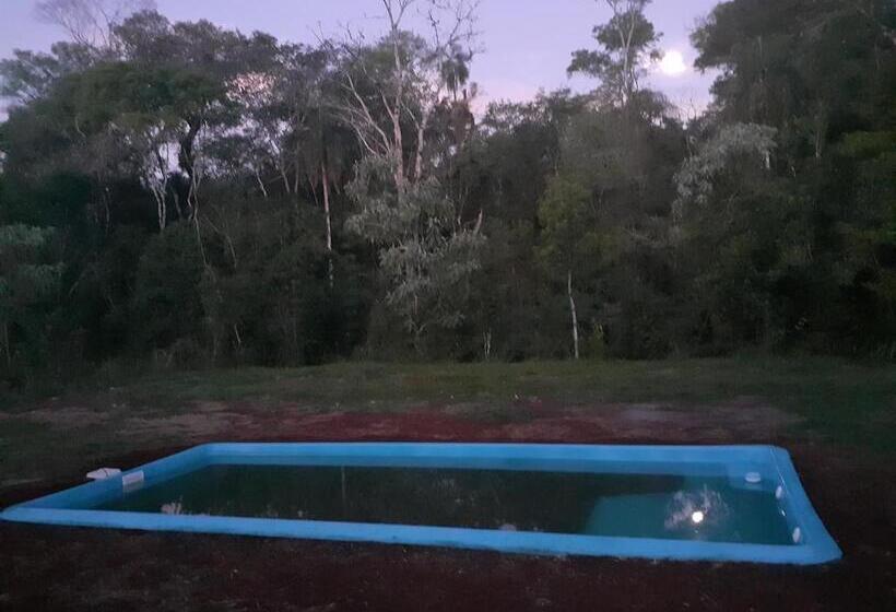 هاستل Yateí House