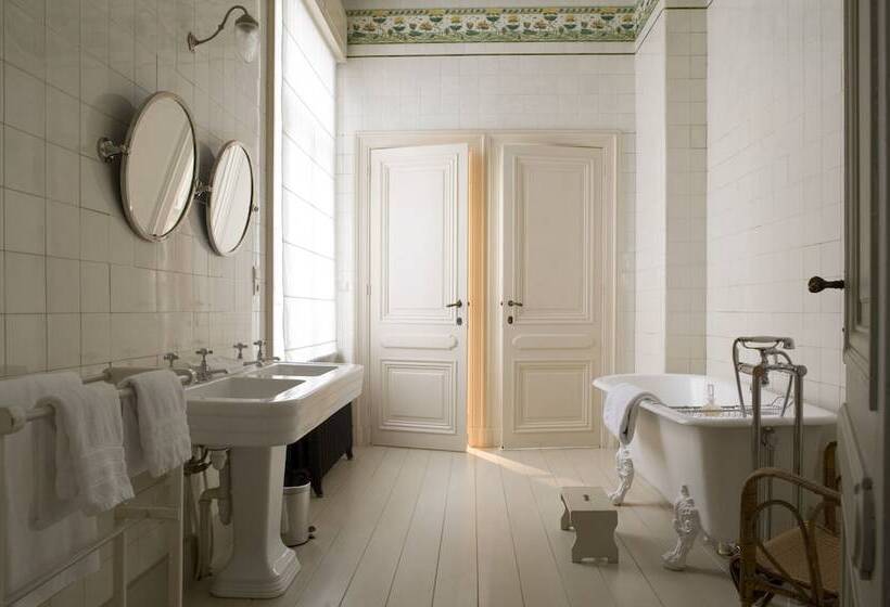 مبيت وإفطار Boulevard Leopold Rooms & Suites