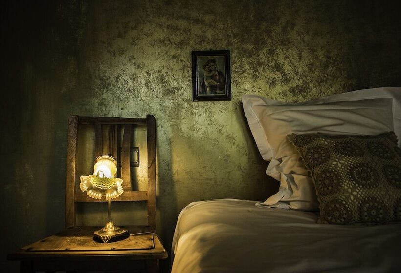 مبيت وإفطار Boulevard Leopold Rooms & Suites