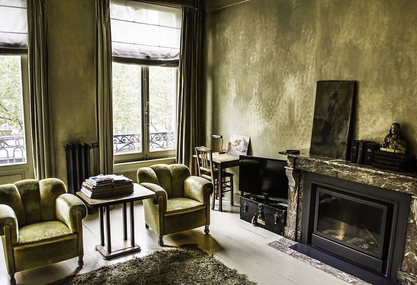 مبيت وإفطار Boulevard Leopold Rooms & Suites