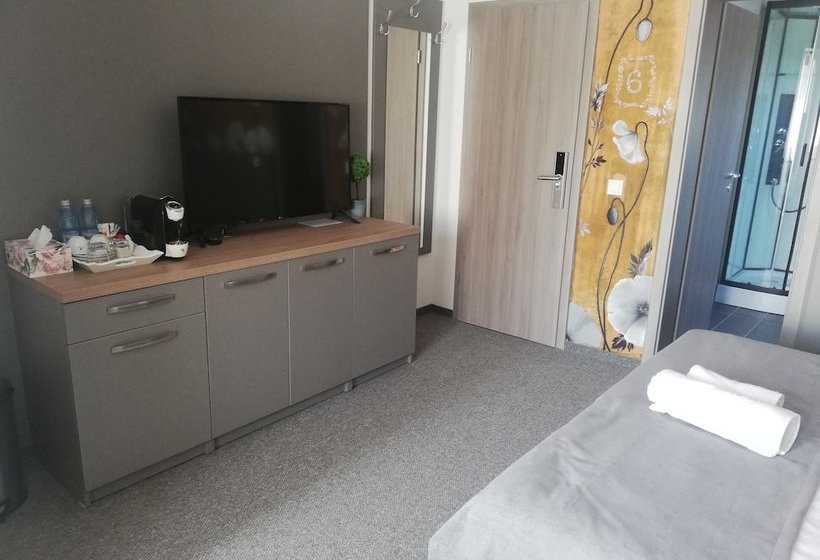 민박 Family Fewo Sibiu