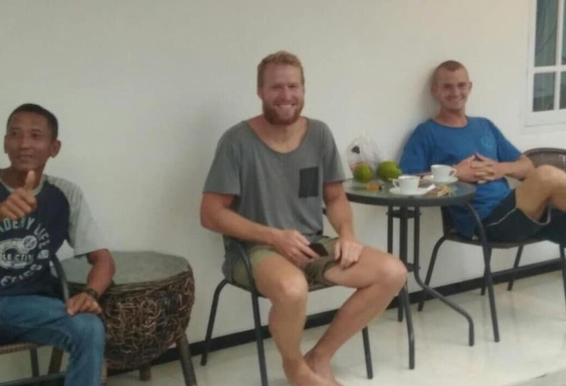 민박 Sultan Guest House & Resto Tulungagung