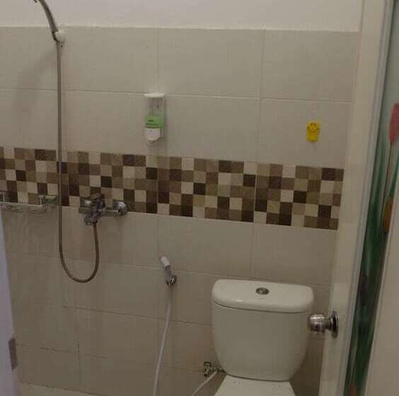 민박 Sultan Guest House & Resto Tulungagung