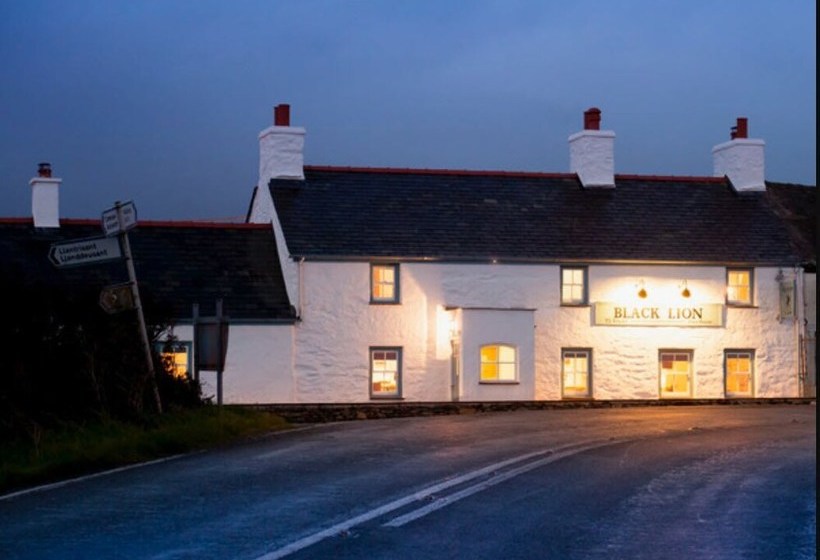 Black Lion Bed & Breakfast