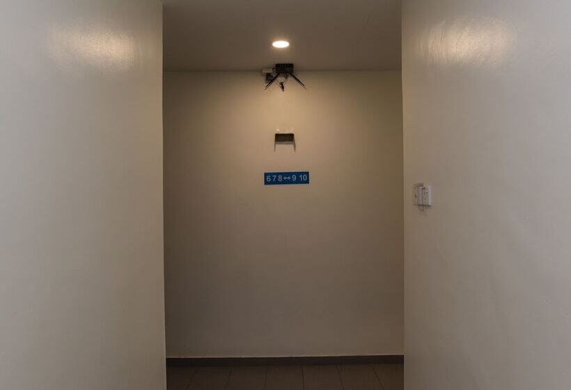 Bluewater Hotel 2 By Oyo Rooms