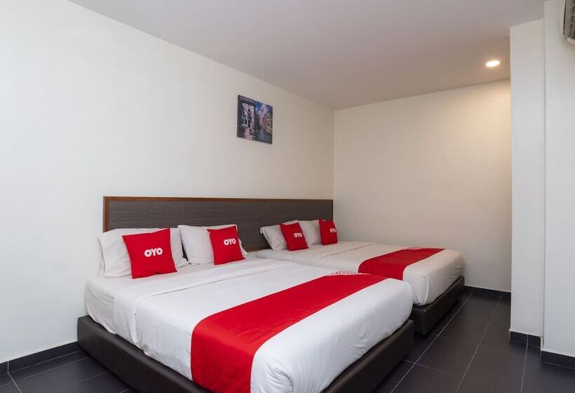 Bluewater Hotel 2 By Oyo Rooms