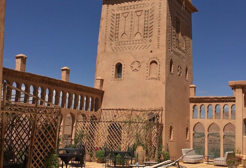 مسافرخانه Kasbah Titrit