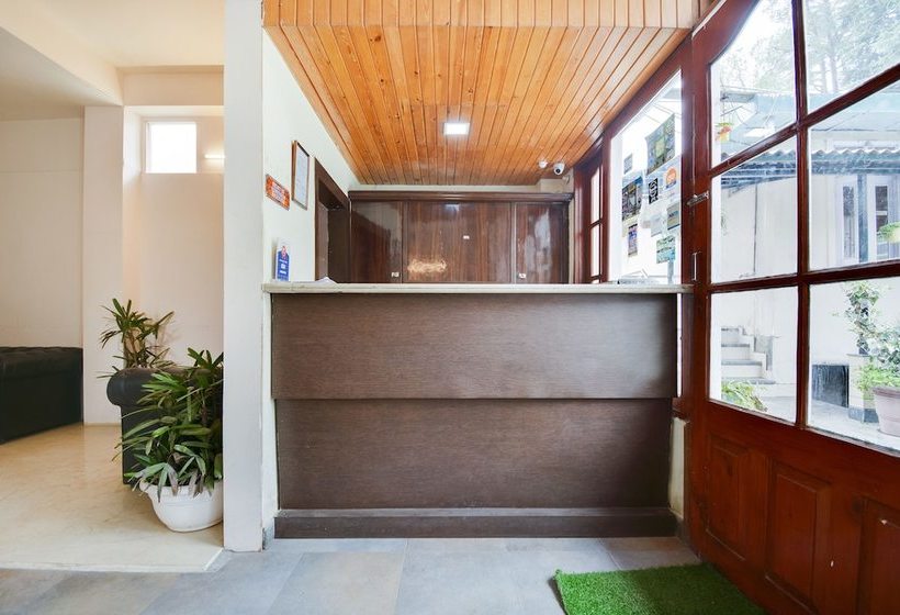 ホテル Aangan Regency By Oyo Rooms