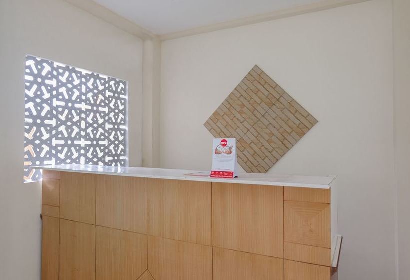 Отель Antosa Family Residence Silver Key By Oyo Rooms