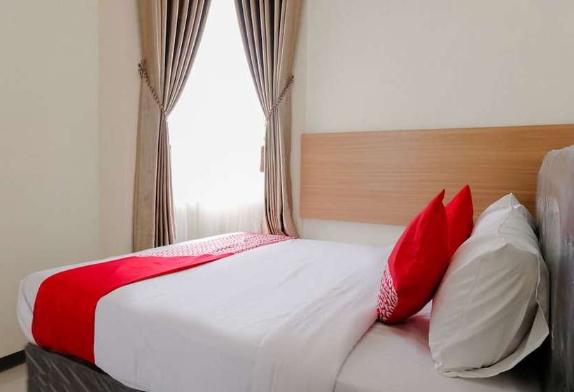 Отель Antosa Family Residence Silver Key By Oyo Rooms