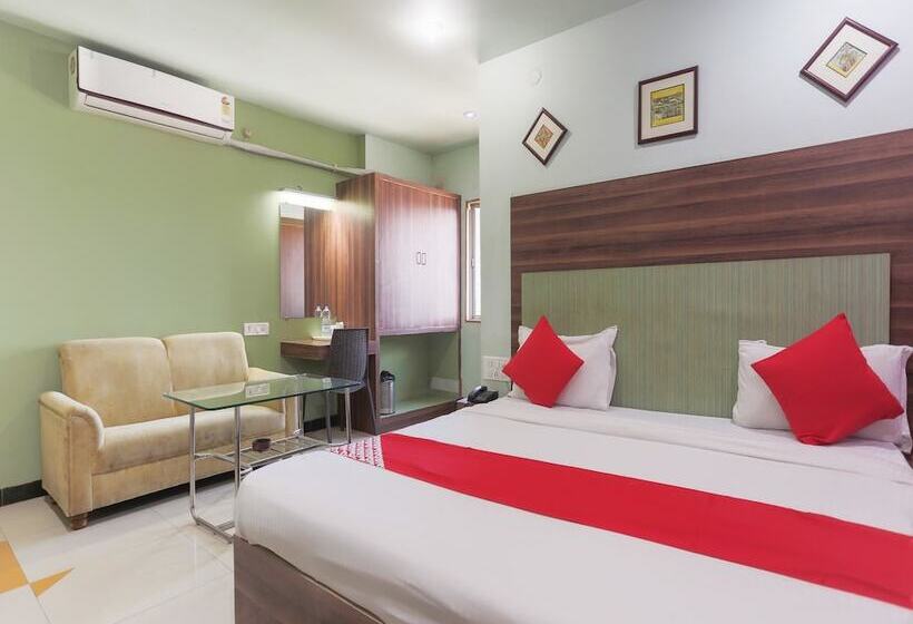 Отель Bhubaneswari Classic By Oyo Rooms