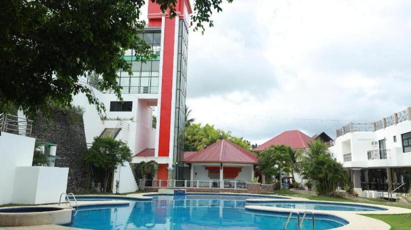 هتل Bohol Plaza Mountain Resort And Restaurant