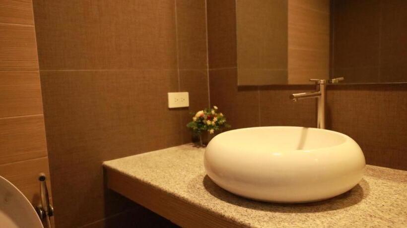 هتل Bohol Plaza Mountain Resort And Restaurant