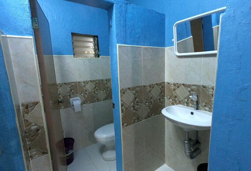 هتل Bohol Sea Breeze Cottages And Resort