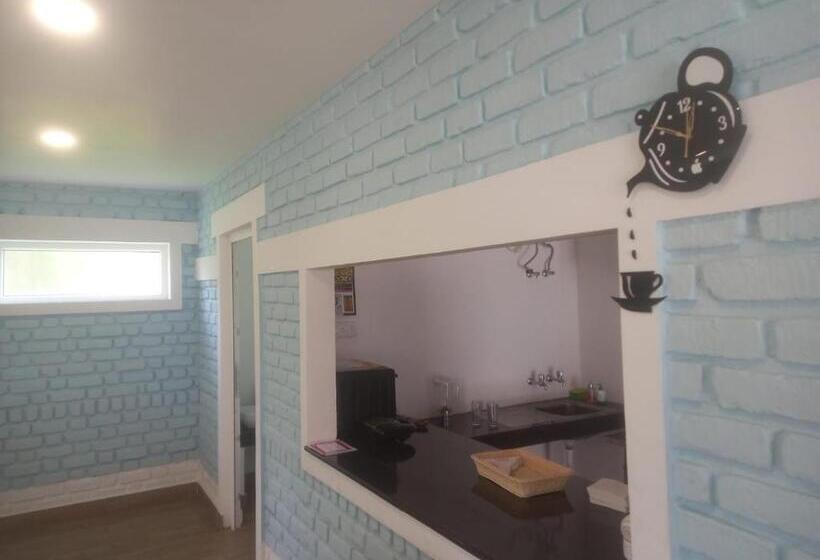 هتل Bruton Resorts