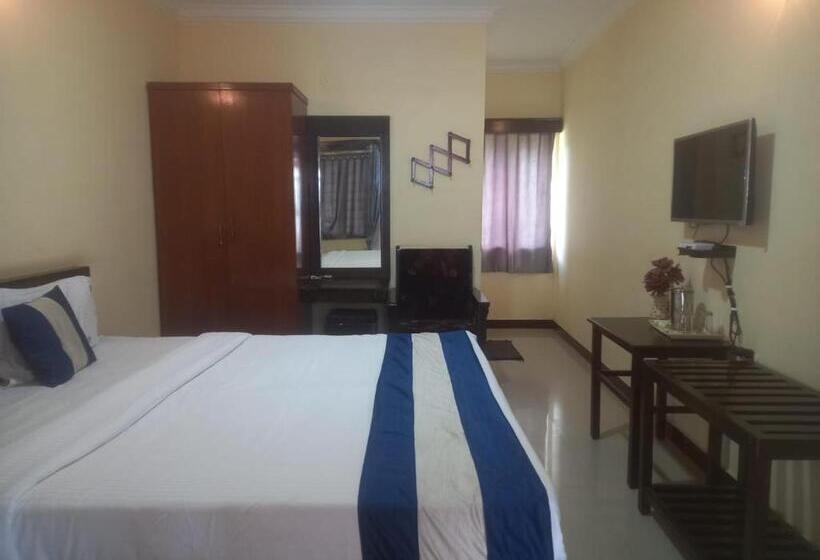 Отель Bruton Resorts