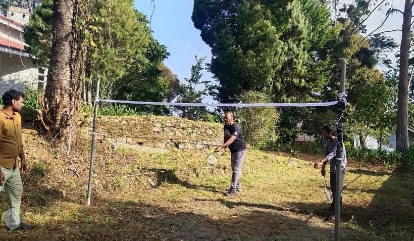 Отель Bruton Resorts