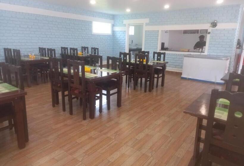 Отель Bruton Resorts