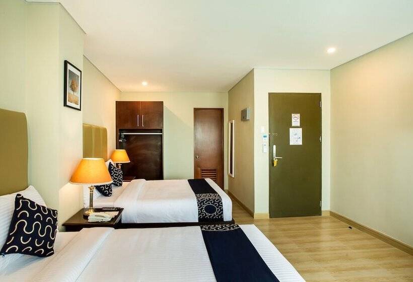 בית מלון כפרי Capital O 461 Asrodel