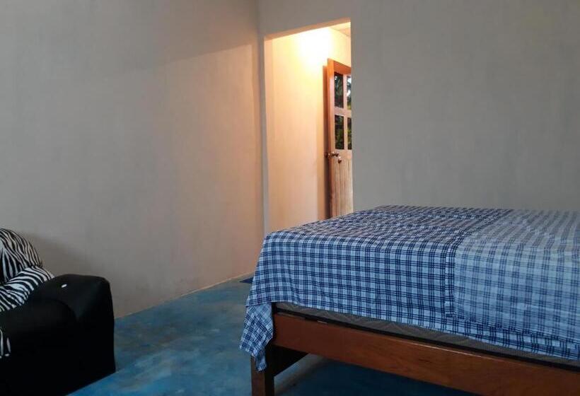 בית מלון כפרי Centro Ecoturistico Rio Chuc Tej