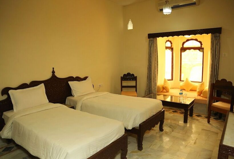 Отель Chouhan Heritage