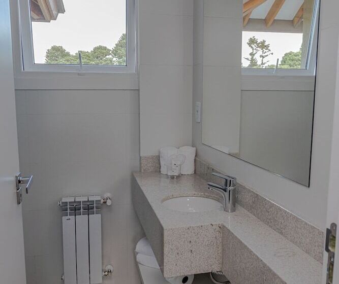 בית מלון כפרי Colina Lagos