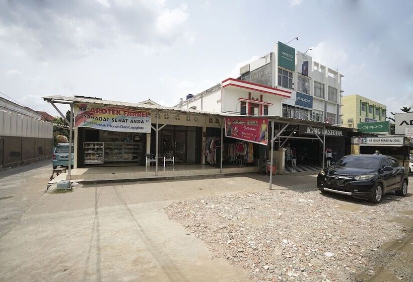 בית מלון כפרי Duta Homestay By Oyo Rooms