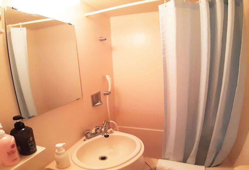 Отель Isahaya Terminal