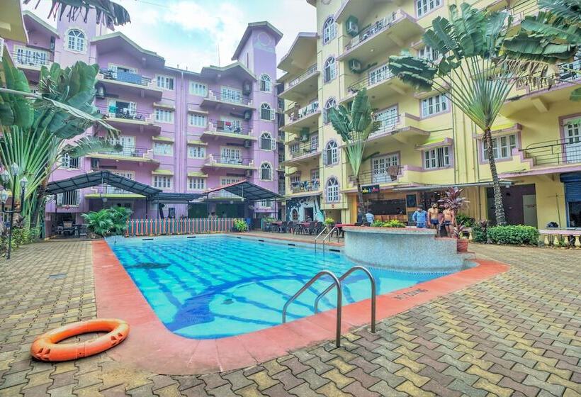 בית מלון כפרי Jarrs Renton Manor