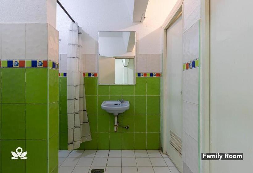 هتل Zen Rooms Jj S Seafood Tagbilaran