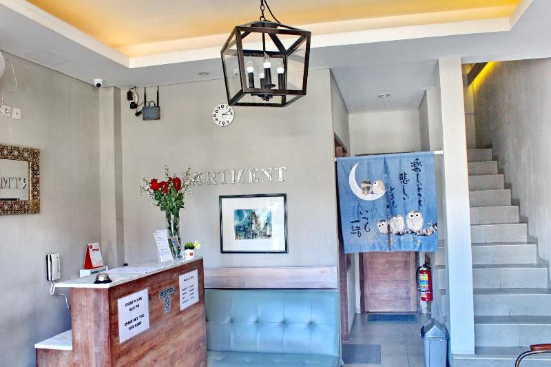 호텔 Kuta Beach Stay